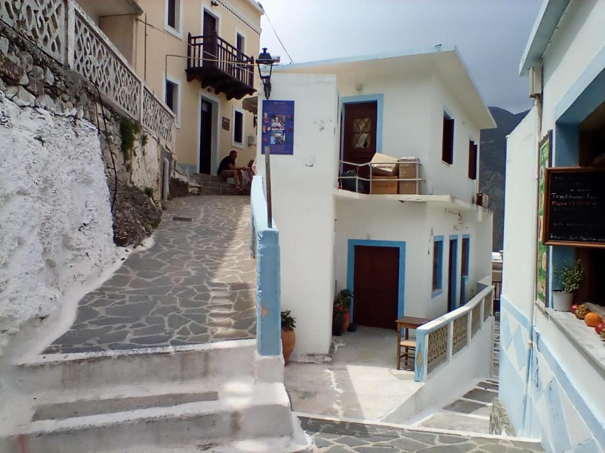 Olympos Apt With Amazing Mountain View Exterior foto